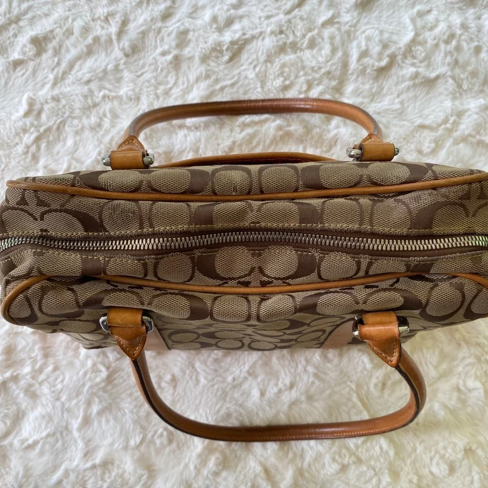 Coach vintage signature